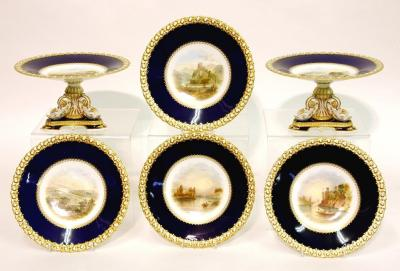 AN ENGLISH PORCELAIN PART DESSERT SERVICE comprising eleven plates and