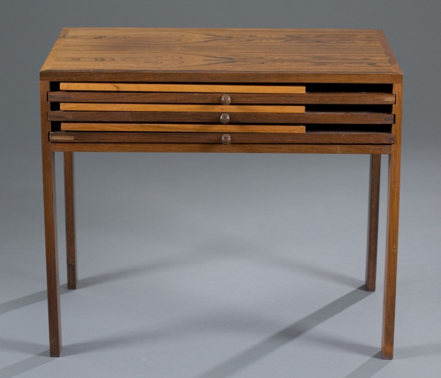 Illum Wikkelso Rosewood Folding Tables Single table with three nested