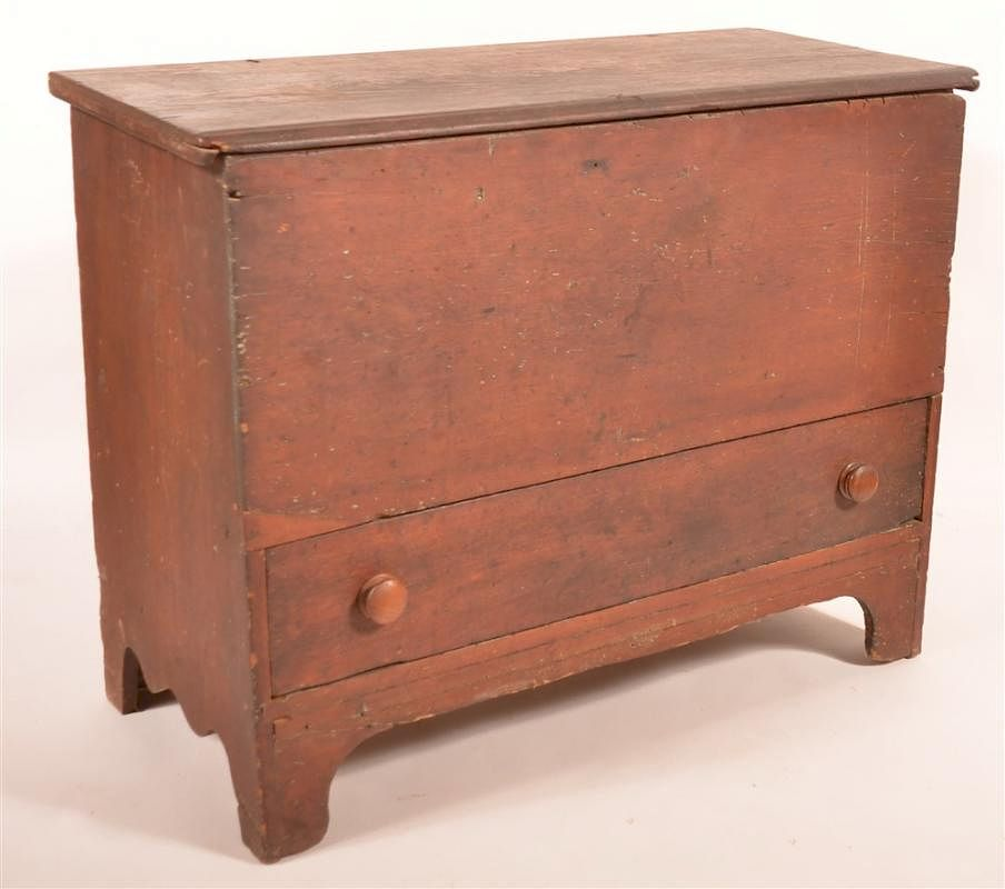18th C NE Lift Lid Blanket Chest 18th C NE
