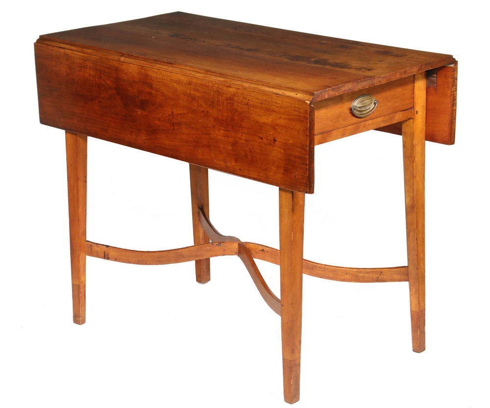 HEPPLEWHITE PEMBROKE TABLE Late 18th Early 19th c Figured Maple