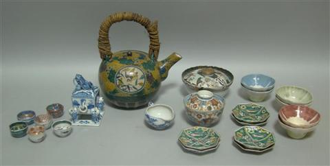 ECLECTIC GROUP OF JAPANESE PORCELAIN Including a large Kutani teapot