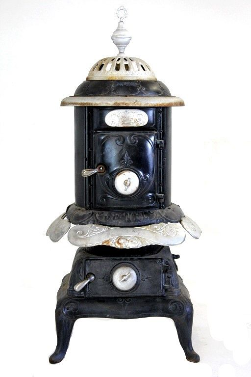Detroit Stove Works Classic Oak Jewel No 16 c1900 For