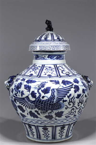 Large Chinese blue and white covered porcelain vessel with animal