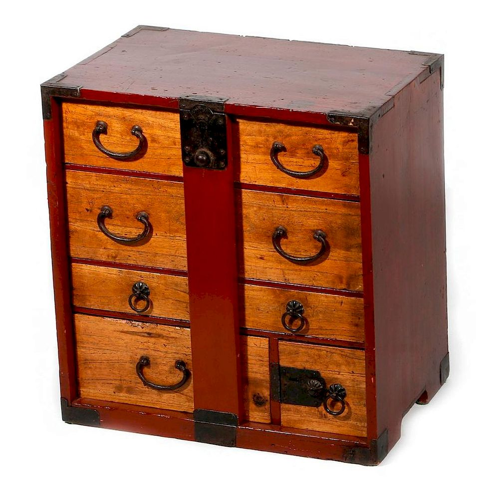 Japanese jewelry tansu A Japanese jewelry tansu measuring 18 inches