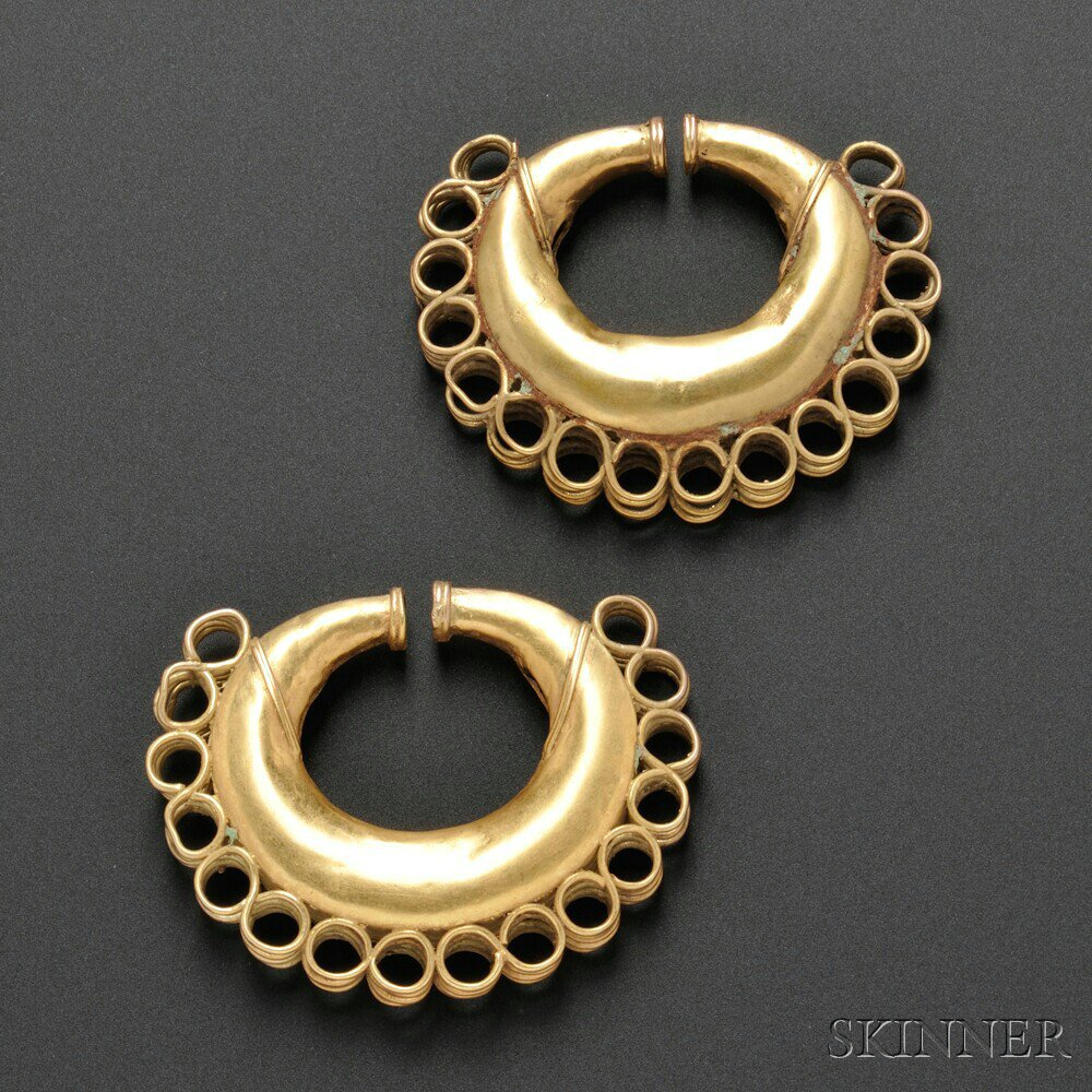 Tairona Gold Earrings Colombia c 800 1500 A D elaborate