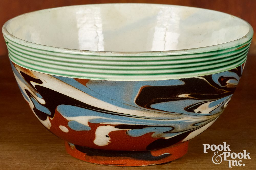 Small mocha bowl with marbleized decoration Small mocha bowl with