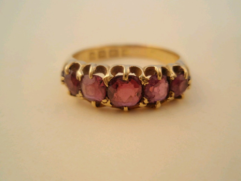 A Victorian five stone set dress ring 18ct gold with