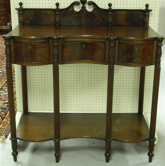 Server Neo Classical mahogany and mahogany veneer with shaped arched