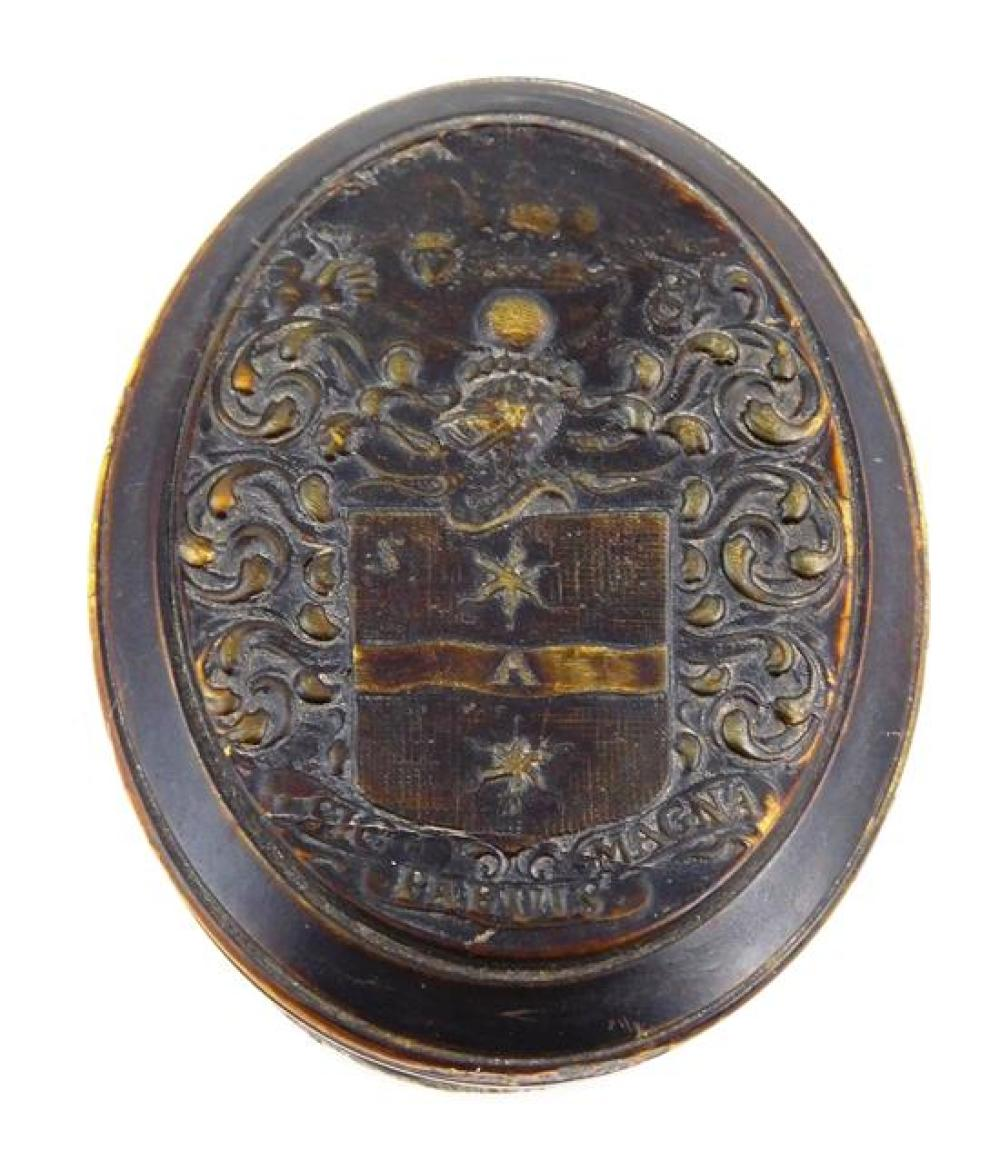 Early 19th C tortoise shell covered box oval form with