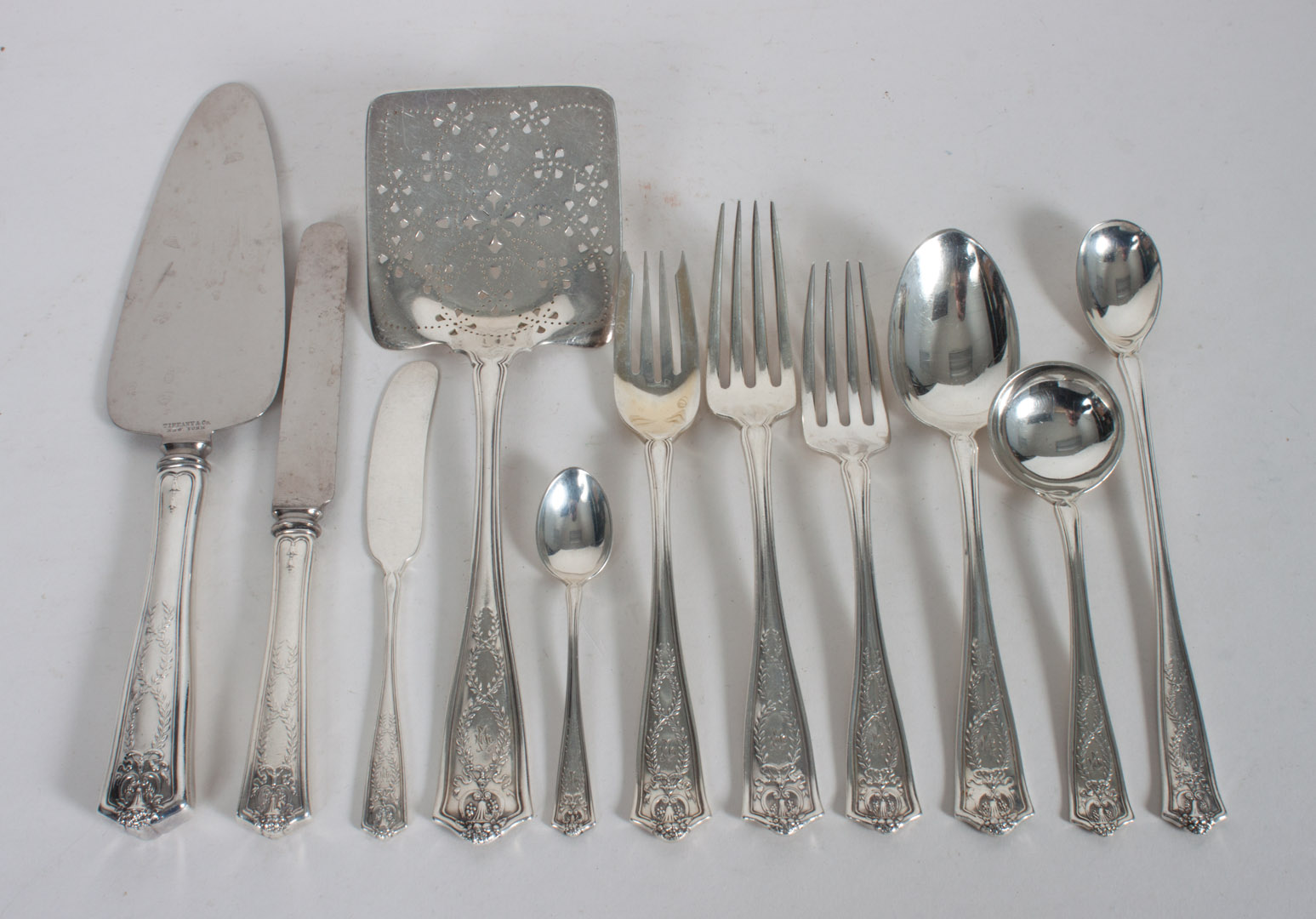 Tiffany Winthrop sterling silver flatware circa 1909 comprising 137 total