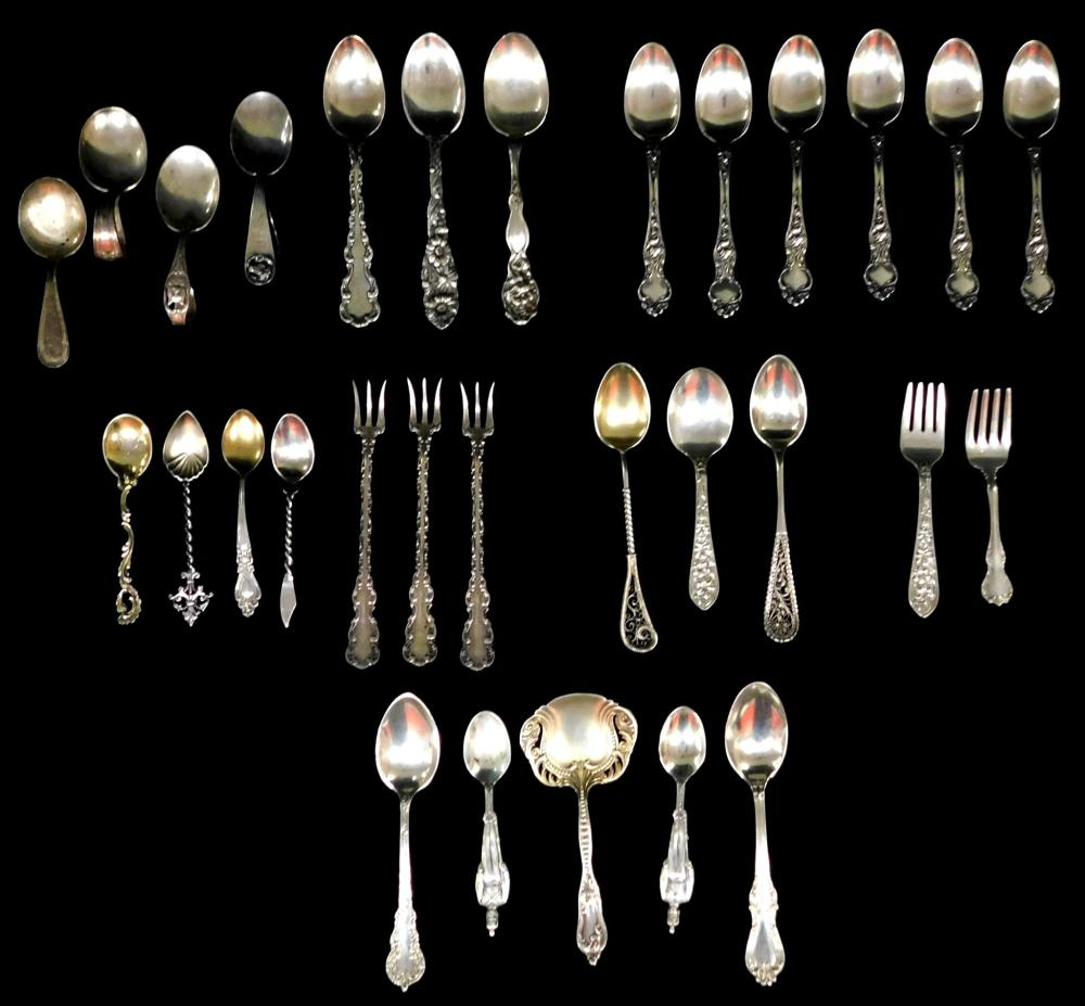 STERLING R Wallace Whiting etc thirty pieces of elaborately designed