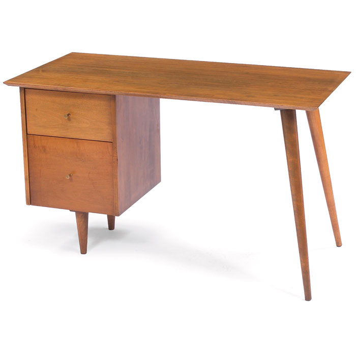 Paul McCobb Planner Group desk by Winchendon maple rectangular top