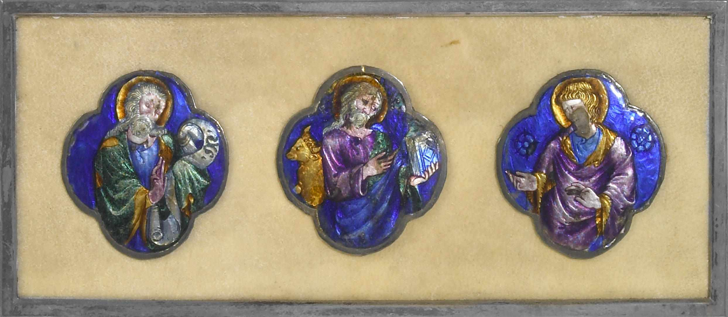 A set of three Italian basse taille enamel quatrefoil cross