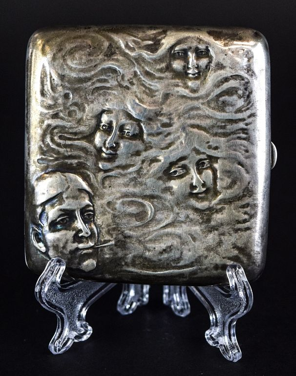 Blackinton Co Sterling Repousse Cigarette Case American sterling silver cigarette
