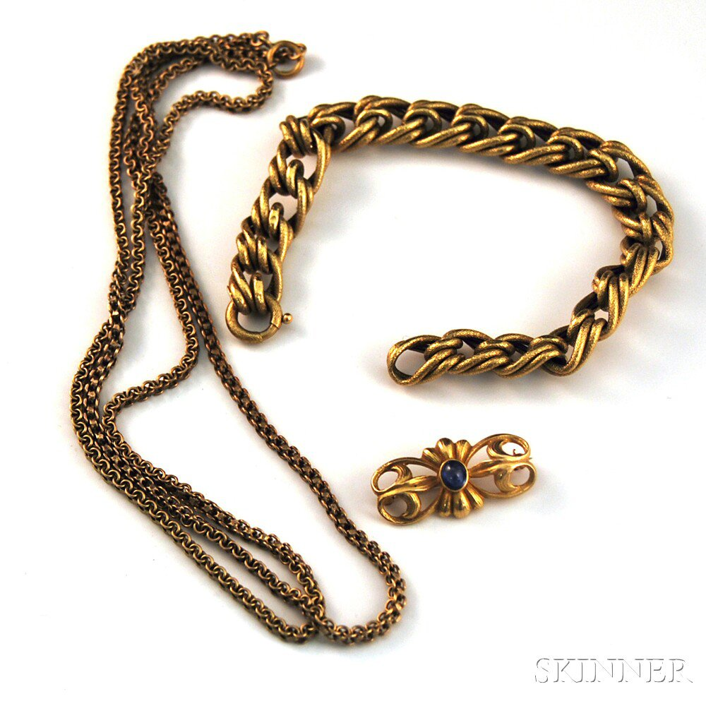 Three Pieces of Gold Jewelry an Italian 18kt gold snakeskin