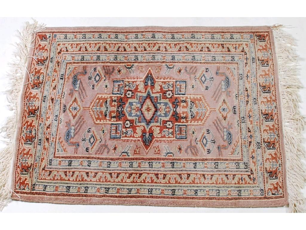 PAKISTAN PURE WOOL RUG mushroom coloured with large centre angular