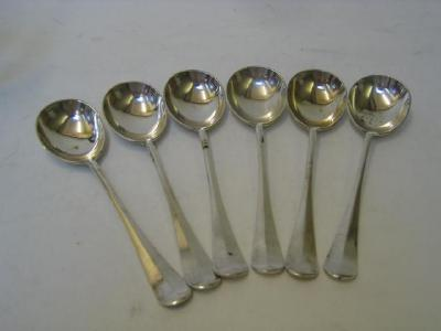 A SET OF TWELVE SOUP SPOONS maker G H Sheffield