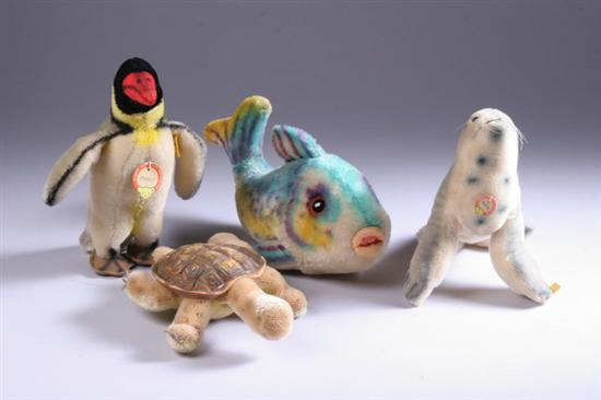 STEIFF MOHAIR PENGUIN FISH TURTLE AND SEAL Peggy Penguin 4322