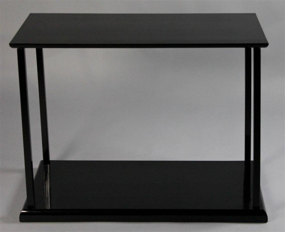 BLACK LACQUER TABLE 20th C table breaks down to legs