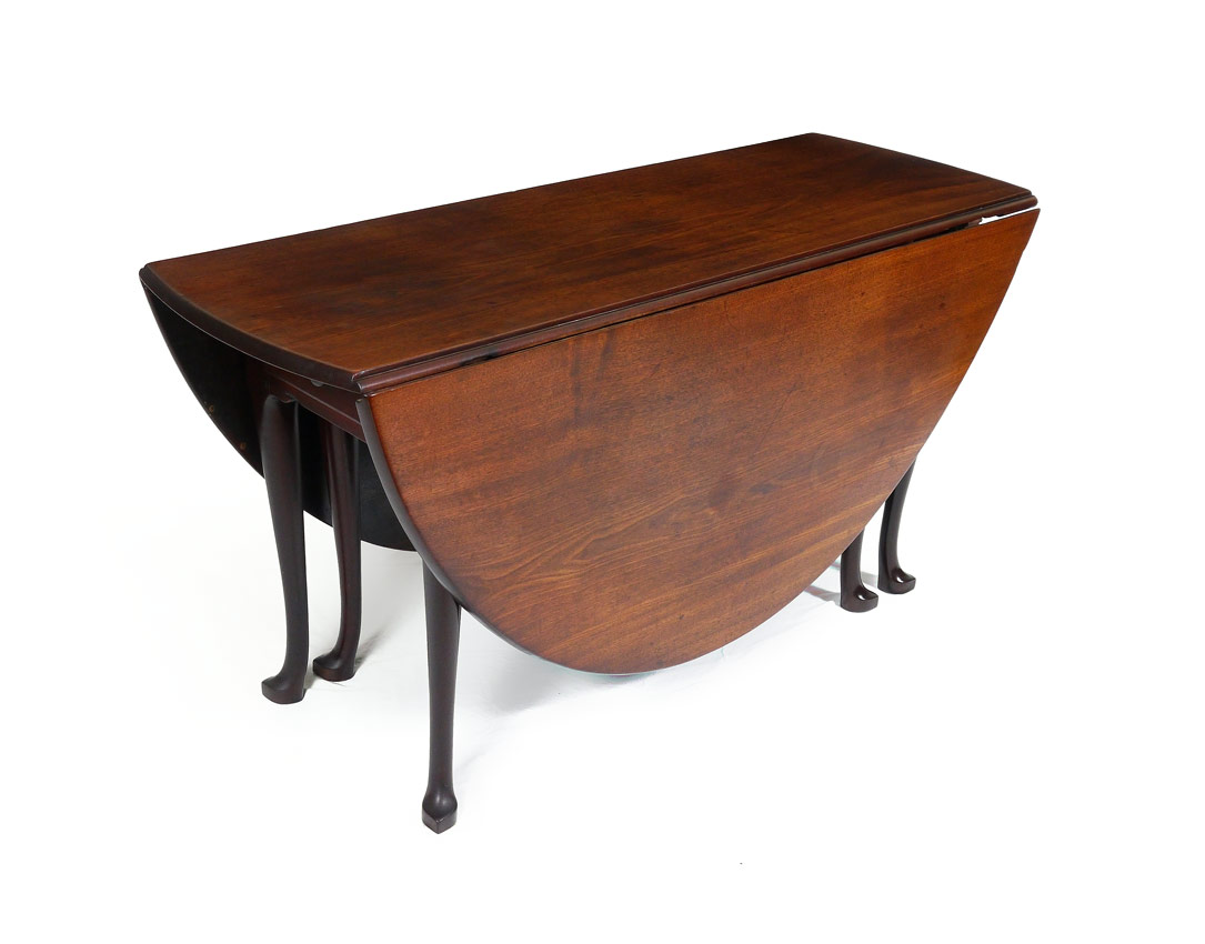 LARGE MAHOGANY DROP LEAF TABLE Single drawer under top on