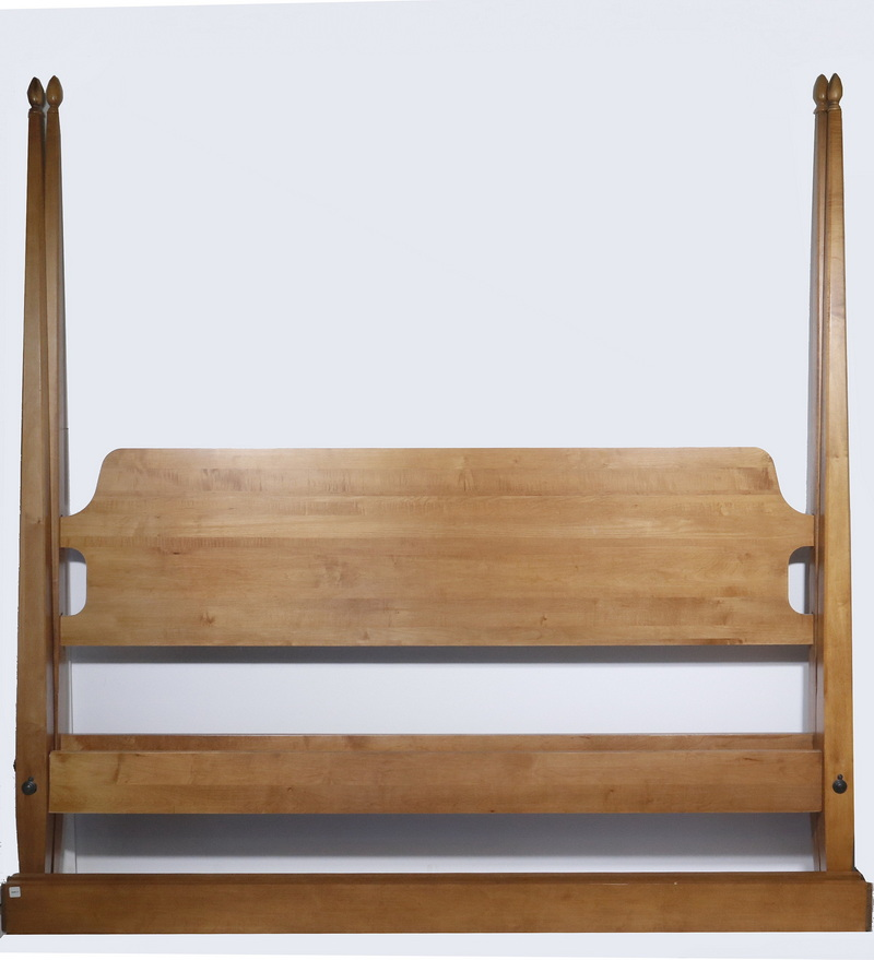 KING SIZE MAPLE TAPERED POST BED FRAME Complete modern king