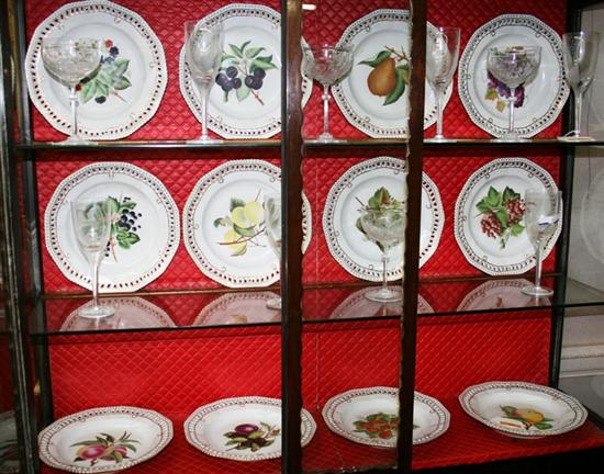 Russian style reticulated porcelain soup bowls reticulated border centering fruit