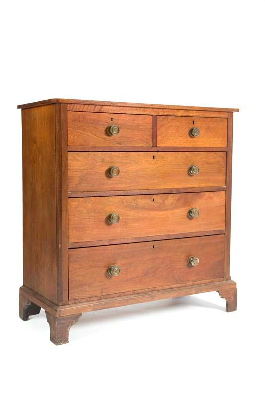 CHEST OF DRAWERS Walnut with two over three drawer configuration