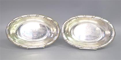 Pair of oval sterling silver open vegetable standsrichard dimes co