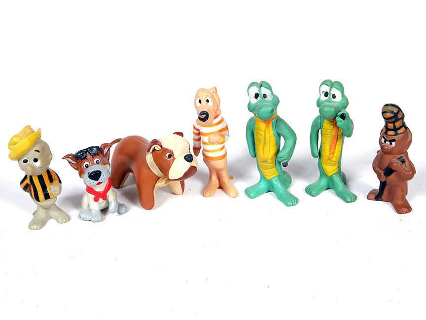 Rubber Animal Toys etc A group of six rubber toys