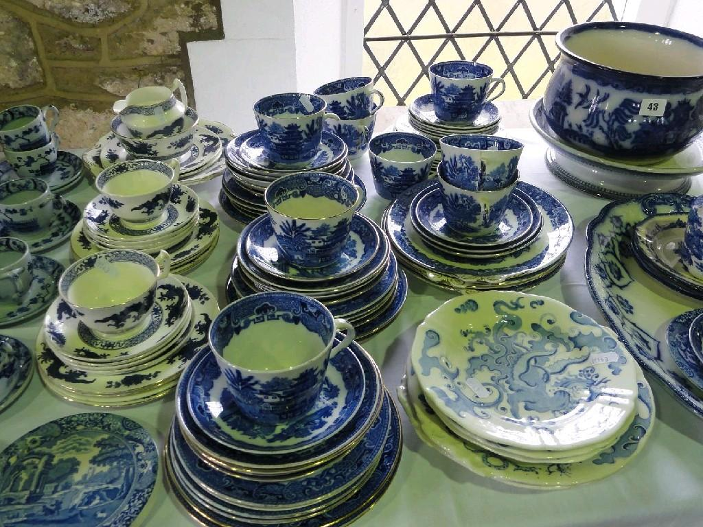 A quantity of 19th century and other blue and white