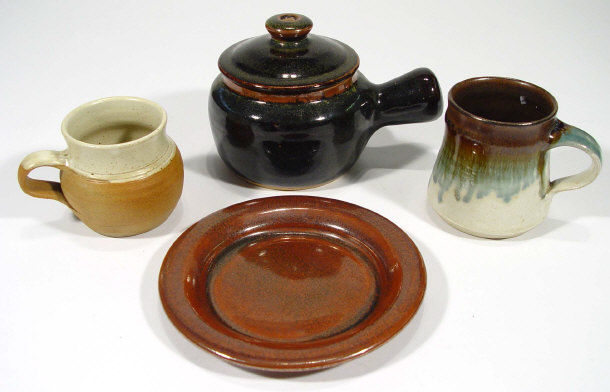 Winchcombe Studio pottery handled bowl and cover a Chris Aston