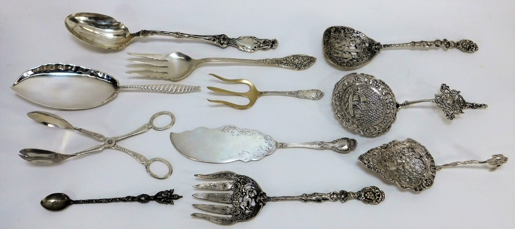 11PC EUROPEAN ORNATE SILVER SERVING FLATWARE GROUP Europe Early 20th