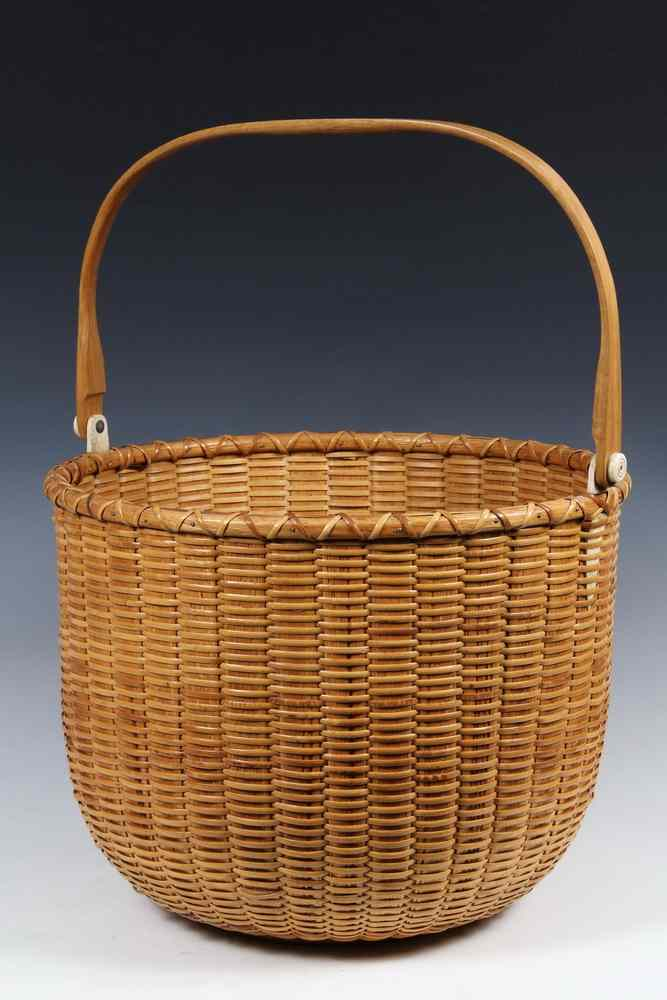 OVERSIZED NANTUCKET BASKET Circa 1960 Oversized Open Swing Handle Nantucket