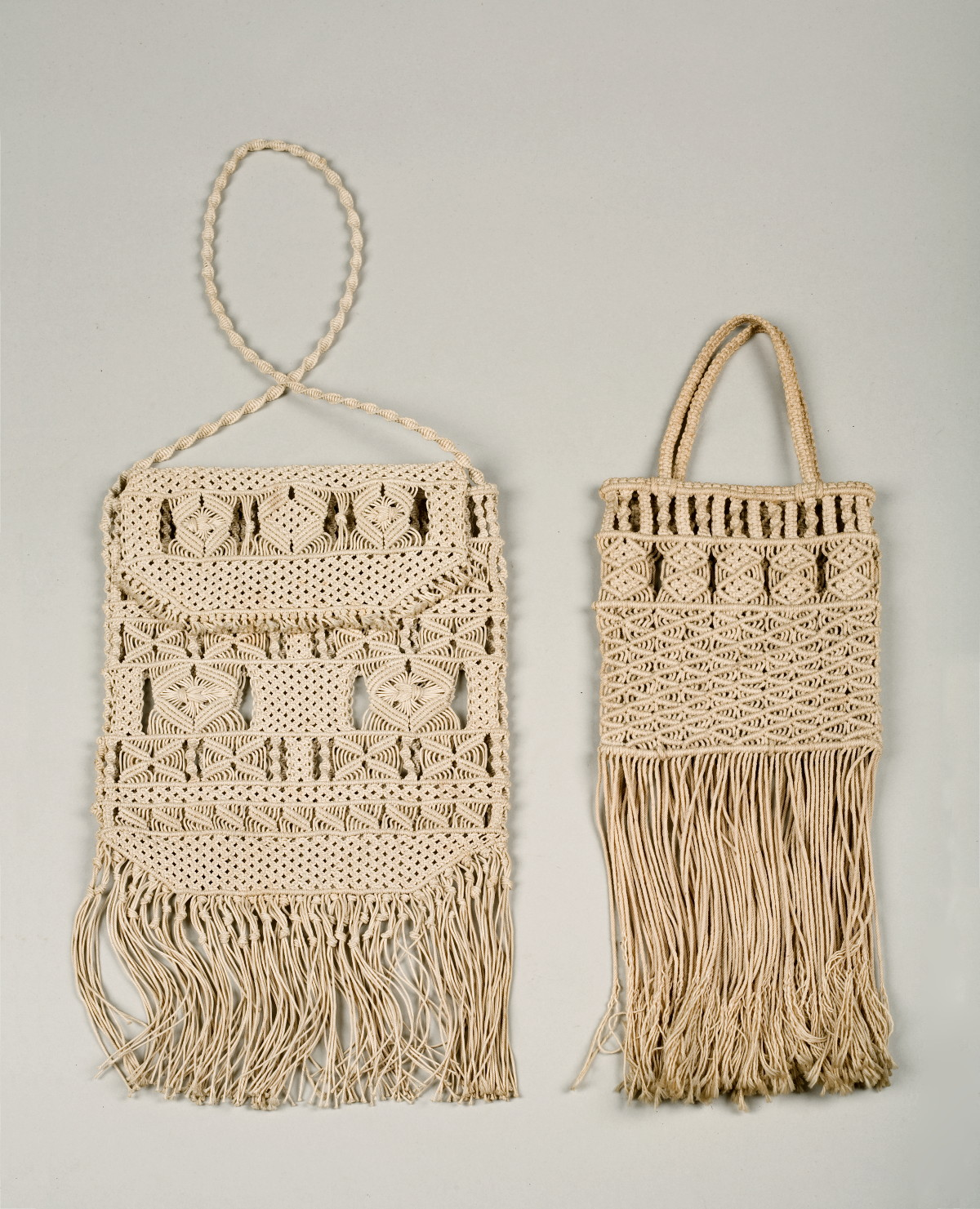 SAILOR MADE MACRAME LADY S PURSE OR DITTY BAG Intricately