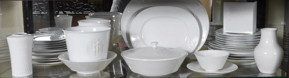 KPM FINE CHINA Pure white the dinner pieces with embossed