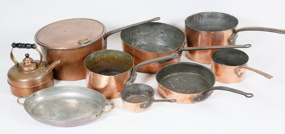 9 Assorted Pieces of Copper Cookware 9 Assorted Pieces of