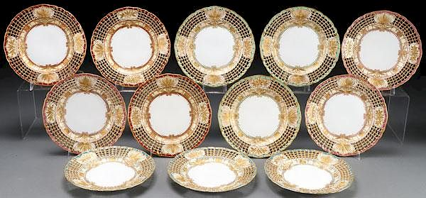 A SET OF 12 KPM PORCELAIN DESSERT PLATES A SET