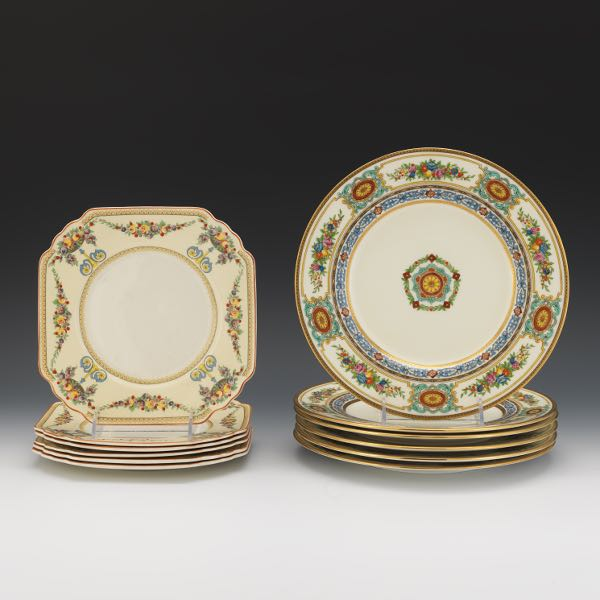 SIX MINTON PORCELAIN DINNER PLATES AND SIX WEDGWOOD PORCELAIN SQUARE