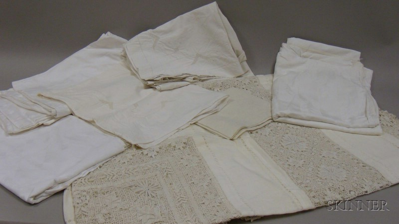 Small Group of Assorted Early 20th Century Household Linens including