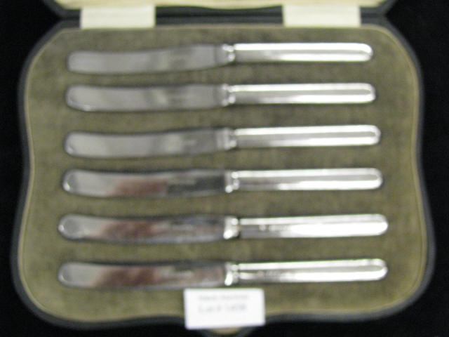 Set of 6 Sterling Handled Breakfast Knives hallmarked original box