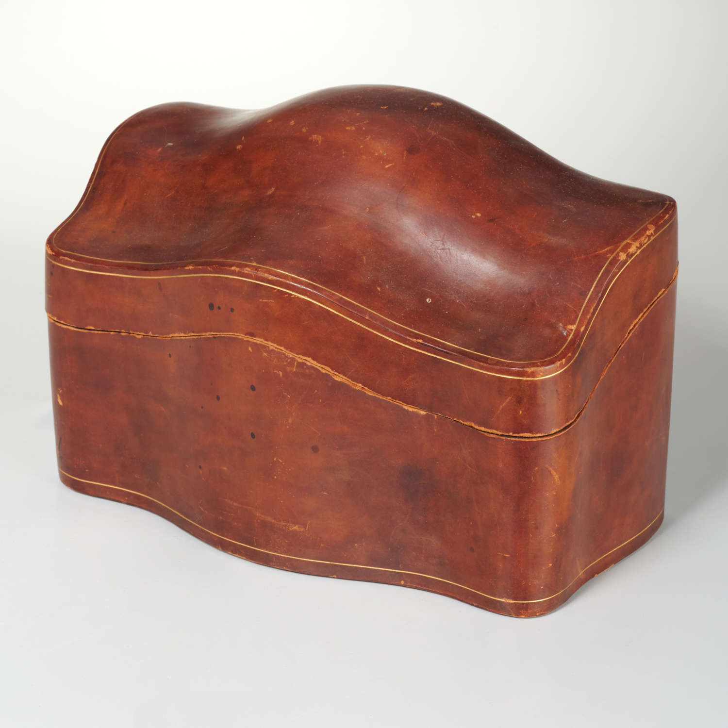 ITALIAN SERPENTINE LEATHER LETTER BOX 20th c opens to divided
