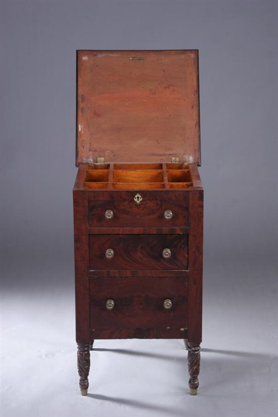 AMERICAN EMPIRE MAHOGANY WORKTABLE 19th century Highly figured faux drawer