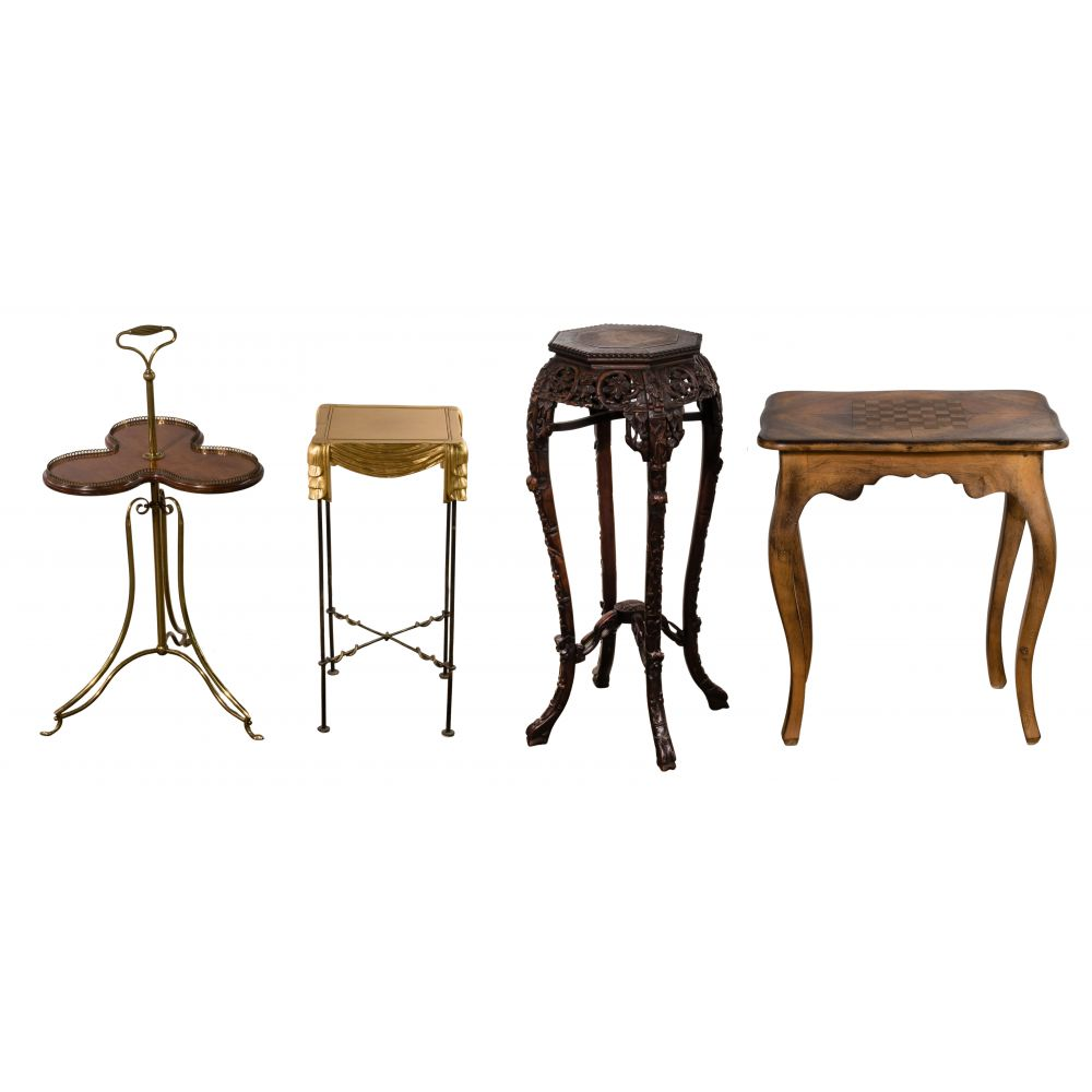TABLE ASSORTMENT 4 items including a table having a 3