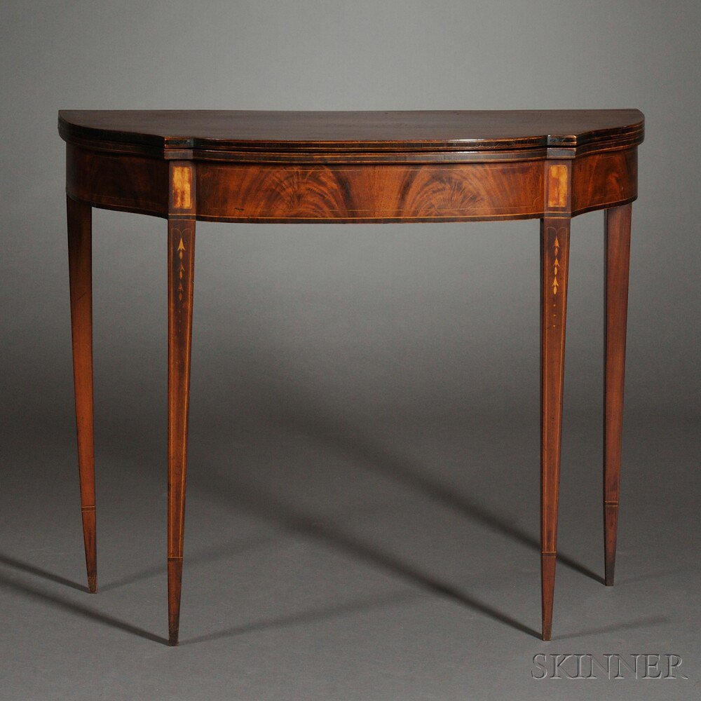 Federal Mahogany and Mahogany Veneer Inlaid Card Table Massachusetts c