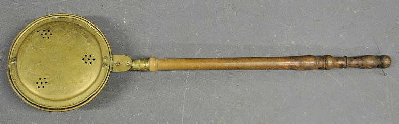 Brass bed warmer early 19th c the pan with tulip