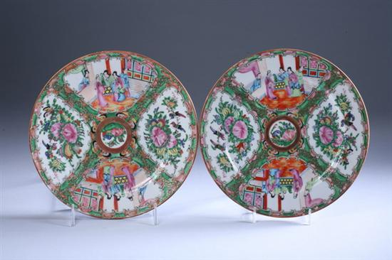 TEN CHINESE ROSE MEDALLION PORCELAIN DINNER PLATES Marked Made in