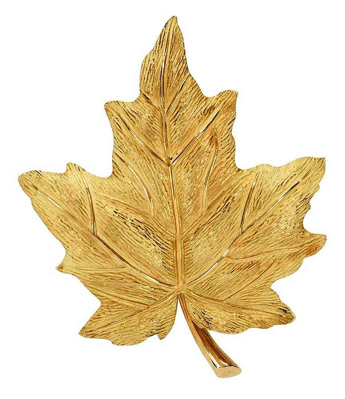 Tiffany Co 18kt Brooch maple leaf design stamped Tiffany Co