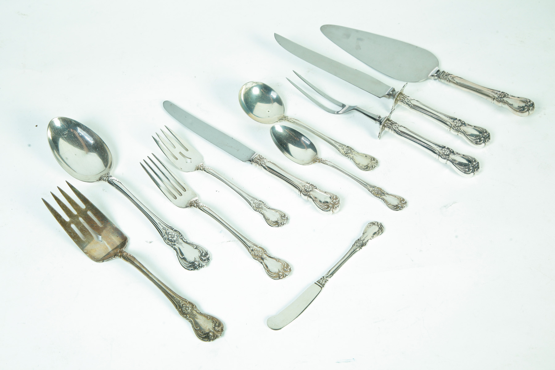 SET OF TOWLE OLD MASTER STERLING SILVER FLATWARE American 3rd