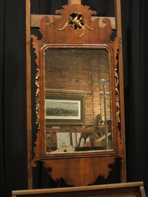 CHIPPENDALE STYLE WALNUT MIRROR 20th century the rectangular mirror plate
