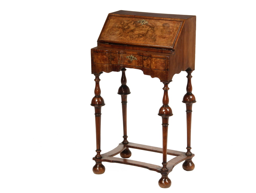LADY S WRITING DESK 19th c William and Mary Style